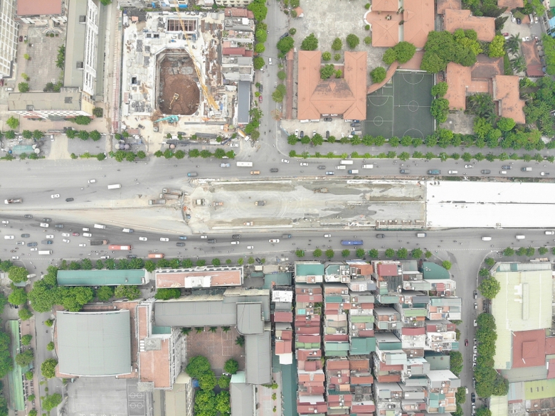 ha noi gap rut thi cong duong vanh dai 3 tren cao truoc ngay thong xe