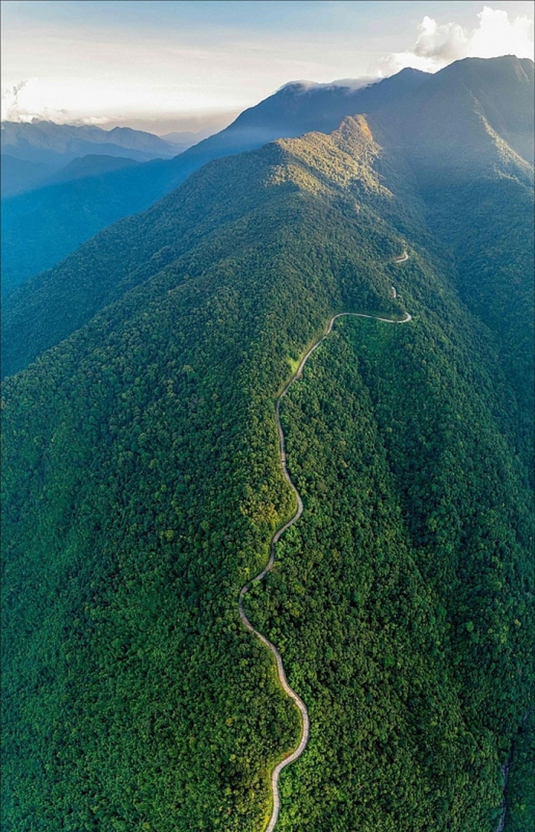 cau long bien hang son doong xac lap ky luc bat bien cua viet nam