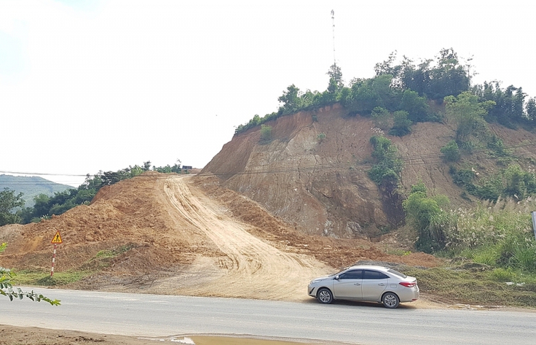 ha noi viec dau tu xay dung he thong cap nuoc xuan mai lieu co vi pham phap luat