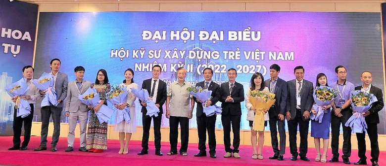doi ten hoi ky su xay dung tre viet nam thanh hoi ky su xay dung viet nam