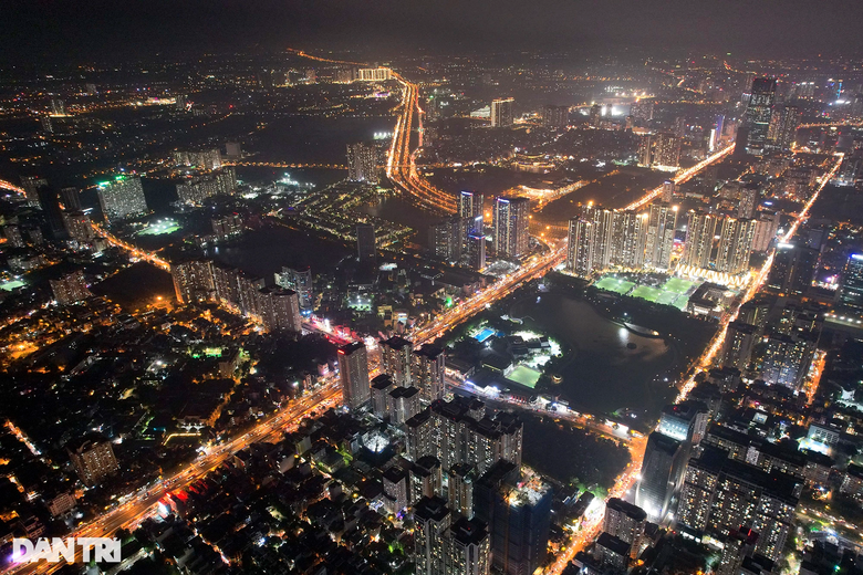ha noi ruc sang ve dem