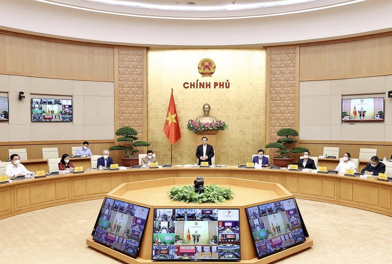 cac dia phuong khong duoc quy dinh trai voi quy dinh cua trung uong trong phong chong dich va phuc hoi phat trien kinh te