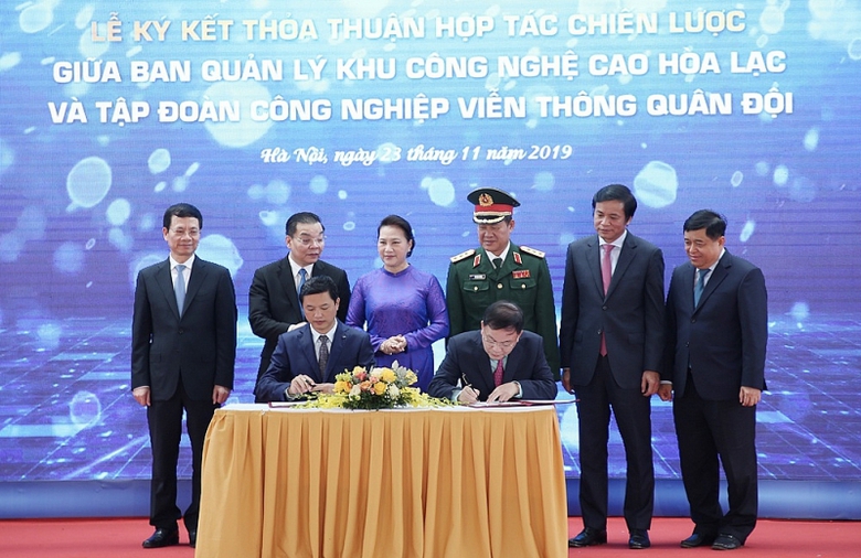 viettel va ban quan ly khu cong nghe cao hoa lac hop tac chien luoc day manh chuyen doi so tai viet nam