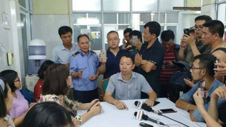 B&eacute; trai lớp 1 tử vong v&igrave; bị trường quốc tế Gateway bỏ qu&ecirc;n tr&ecirc;n &ocirc; t&ocirc;