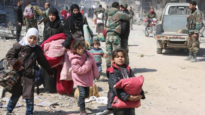 Nga, Syria tố c&aacute;o Mỹ ngăn cản việc đưa d&acirc;n ra khỏi trại tị nạn 