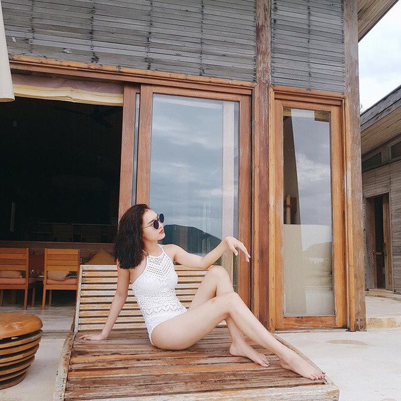 Ninh Dương Lan Ngọc khoe d&aacute;ng