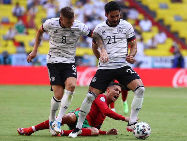 Dự đo&aacute;n kết quả Ph&aacute;p vs Bồ Đ&agrave;o Nha