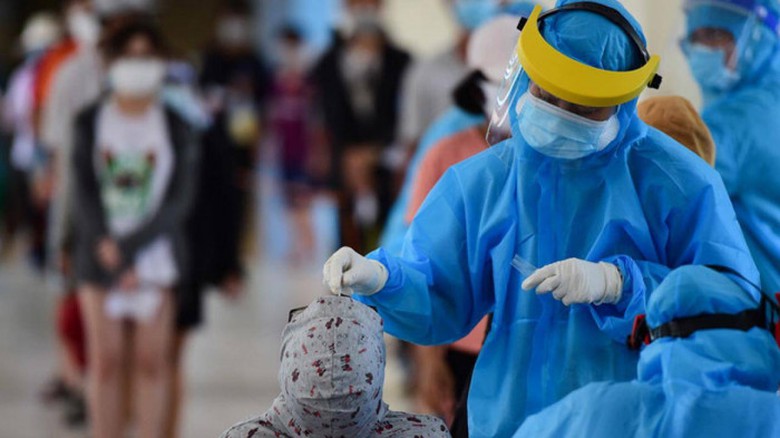 bệnh viện d&atilde; chiến điều trị v&agrave; F0 đang chuyển nặng, nguy kịch đến bệnh viện điều trị Covid-19