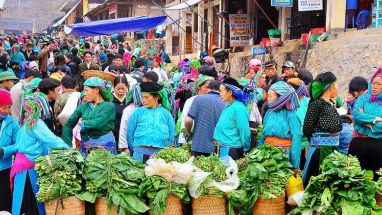 Lễ c&uacute;ng rằm th&aacute;ng 7 của người T&agrave;y tại H&agrave; Giang - Tết Chỉn Chất