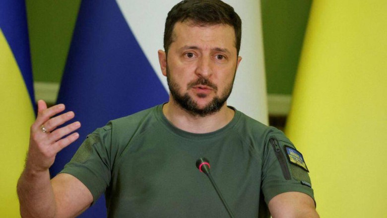 Tổng thống Ukraine: Kh&ocirc;ng ngừng bắn nếu chưa gi&agrave;nh lại được l&atilde;nh thổ