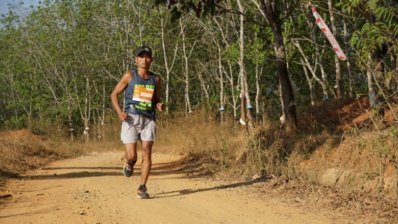 Những h&igrave;nh ảnh đẹp tr&ecirc;n đường đua THACO Marathon v&igrave; ATGT 2023 - Sa Thầy- Ảnh 8.