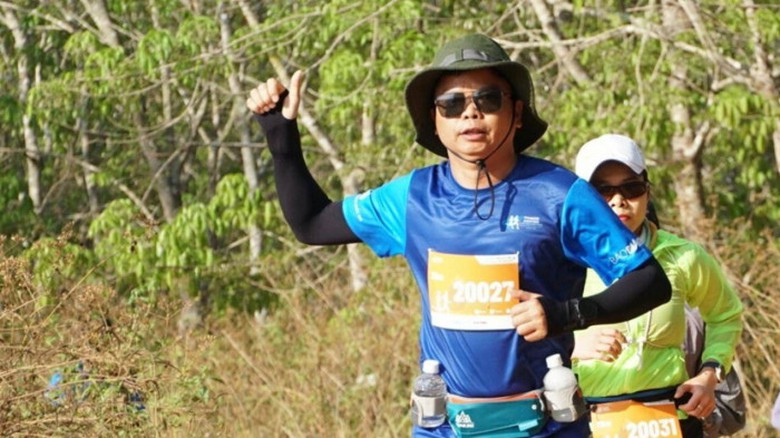 Những h&igrave;nh ảnh đẹp tr&ecirc;n đường đua THACO Marathon v&igrave; ATGT 2023 - Sa Thầy- Ảnh 15.