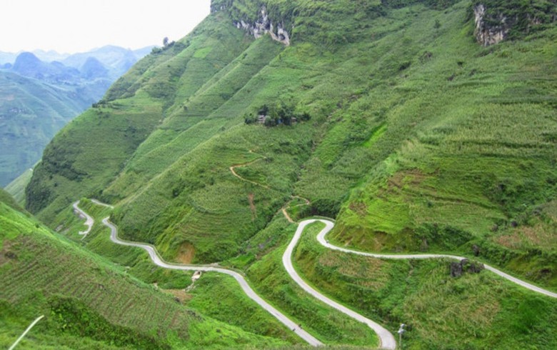 Những mối t&igrave;nh v&agrave; những người nằm lại ng&agrave;y mở đường Hạnh Ph&uacute;c- Ảnh 1.