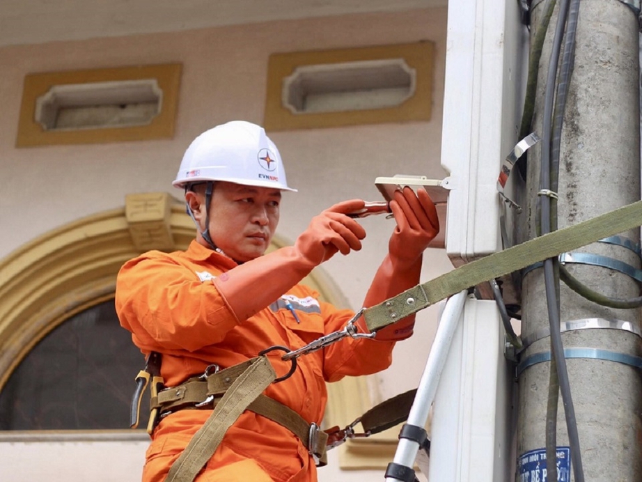 H&agrave; Nội đổi ng&agrave;y ghi chỉ số c&ocirc;ng tơ, sẽ t&iacute;nh gộp tiền điện th&aacute;ng 10 v&agrave; th&aacute;ng 11 - Ảnh 1.