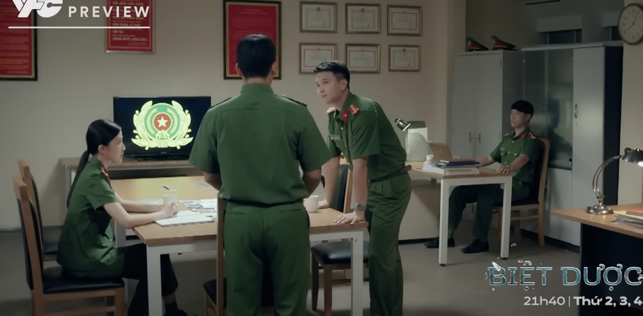 C&ocirc;ng an nhận định trong điện thoại của b&agrave; Nga c&oacute; đoạn clip ghi lại to&agrave;n bộ qu&aacute; tr&igrave;nh &ocirc;ng Ho&agrave;ng bị s&aacute;t hại trong ph&ograve;ng ngủ