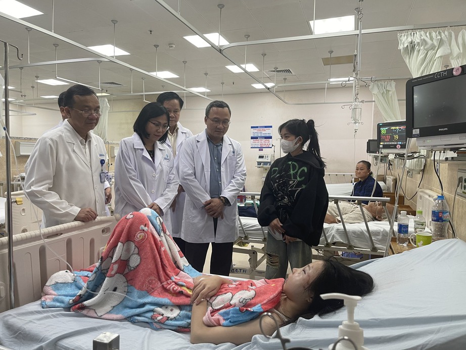 Vụ tai nạn tr&ecirc;n QL20: Hai nạn nh&acirc;n trẻ tuổi sức khoẻ tiến triển tốt - Ảnh 1.