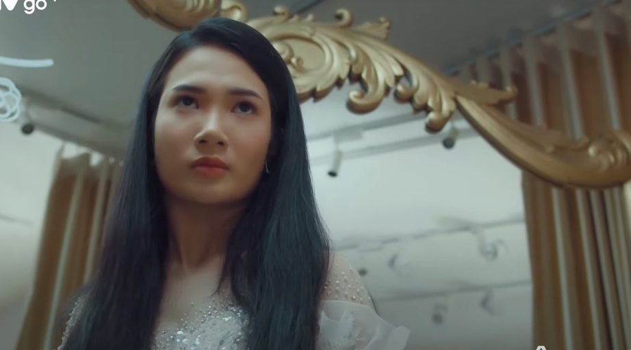 Vân quyết định kết hôn mặc cho việc Vân bị bà Nga cấm cản. Vân quyết định kết hôn mặc cho việc Vân bị bà Nga cấm cản.