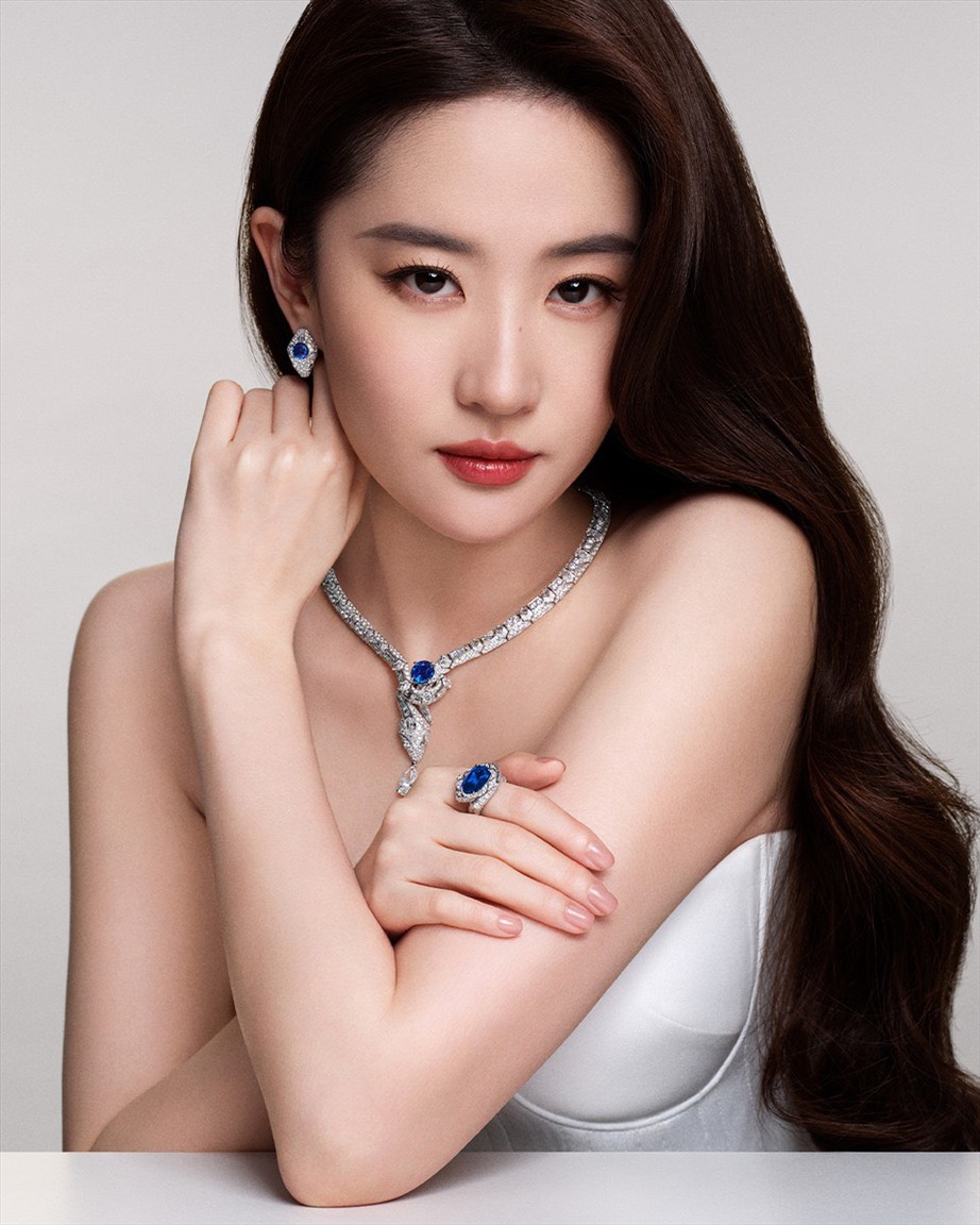 Lưu Diệc Phi chứng tỏ vị thế top 1 trong dàn Hoa đán 85 Cbiz - Ảnh 2. Lưu Diệc Phi chứng tỏ vị thế top 1 trong dàn Hoa đán 85 Cbiz - Ảnh 2.