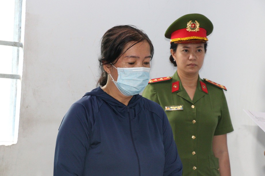 "Nổ" làm nghề đáo hạn ngân hàng, người phụ nữ lừa đảo gần 30 tỷ đồng - Ảnh 1. "Nổ" làm nghề đáo hạn ngân hàng, người phụ nữ lừa đảo gần 30 tỷ đồng - Ảnh 1.