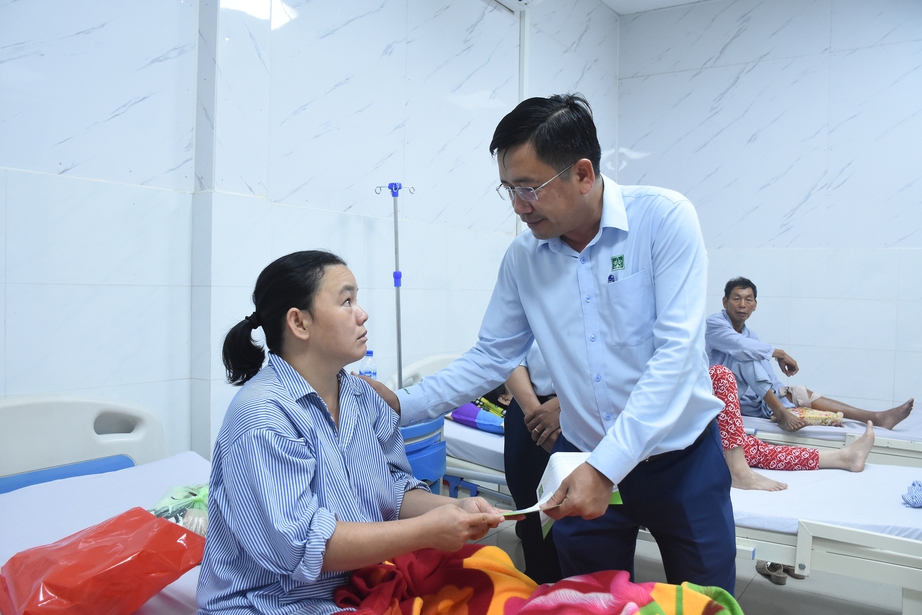 Vụ hai nữ c&ocirc;ng nh&acirc;n m&ocirc;i trường bị bắn: Nạn nh&acirc;n thuật lại gi&acirc;y ph&uacute;t kinh ho&agrave;ng - Ảnh 3.