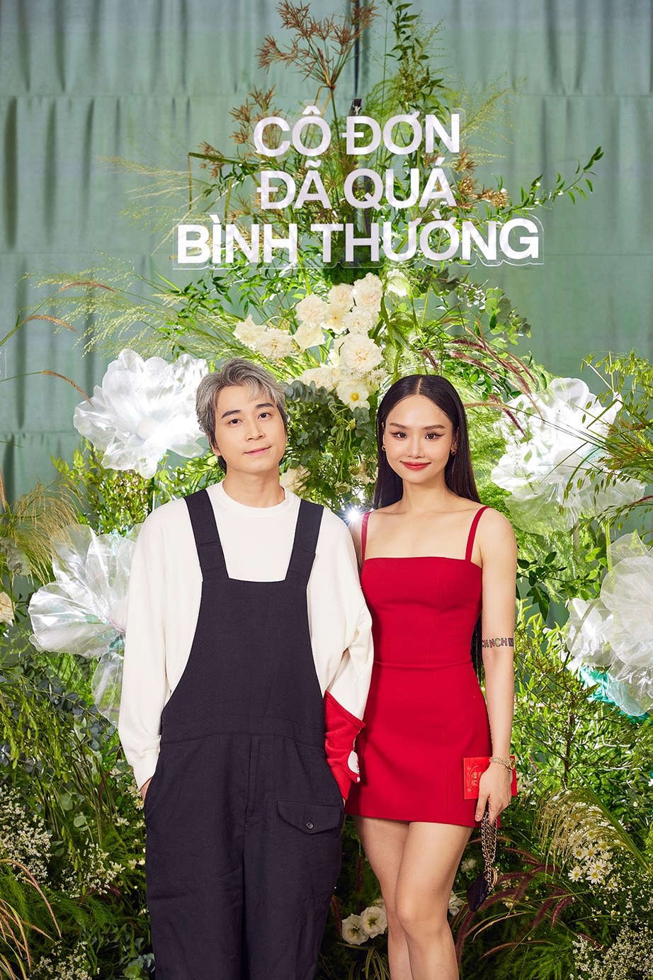 Ca sĩ Miu Lê: Sau hit "Vì mẹ anh bắt chia tay" đến MV "Cô đơn đã quá bình thường" - Ảnh 5. Ca sĩ Miu Lê: Sau hit "Vì mẹ anh bắt chia tay" đến MV "Cô đơn đã quá bình thường" - Ảnh 5.