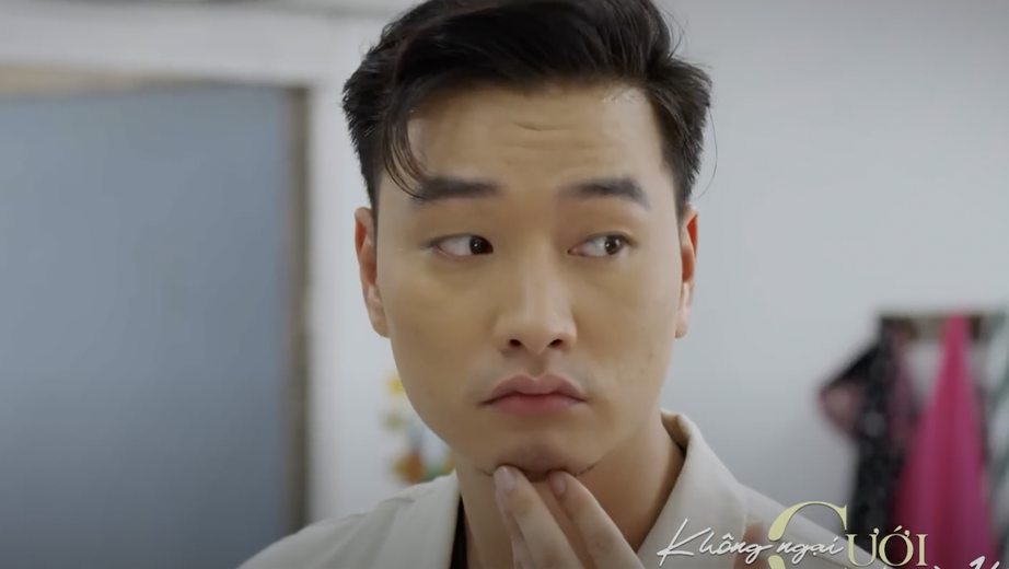 Đ&ocirc;ng kh&oacute; chịu khi bị vợ chưa cưới ch&ecirc; gi&agrave;.