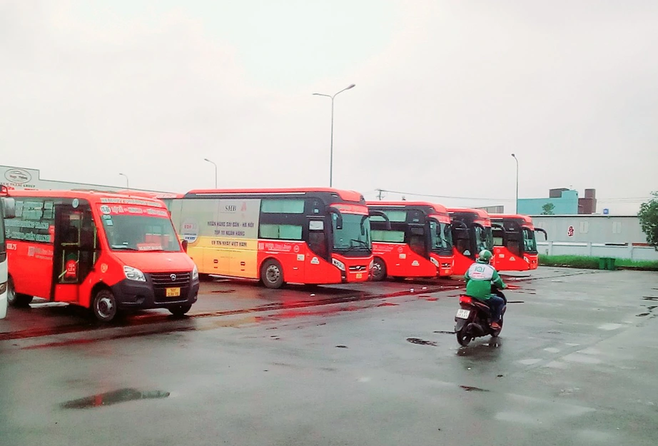 Tuyến xe bu&yacute;t ng&atilde; ba Lộ Tẻ- thị trấn Cờ Đỏ hoạt động lại từ ng&agrave;y 11/12 - Ảnh 1.