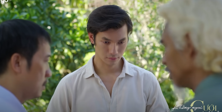 Phong về gặp &ocirc;ng nội v&agrave; bố Yến để xin lỗi.