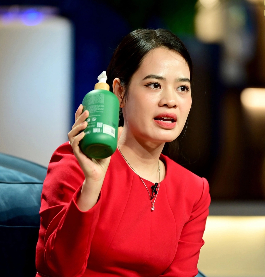 Startup thu hơn 100 tỷ mỗi năm, 4 Shark đều xuống 1 triệu USD m&agrave; kh&ocirc;ng chốt được deal - Ảnh 4.