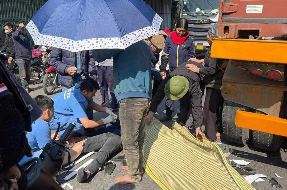 Hải Dương: Hai nam sinh gặp nạn tr&ecirc;n đường từ trường về, 1 người tử vong - Ảnh 1.