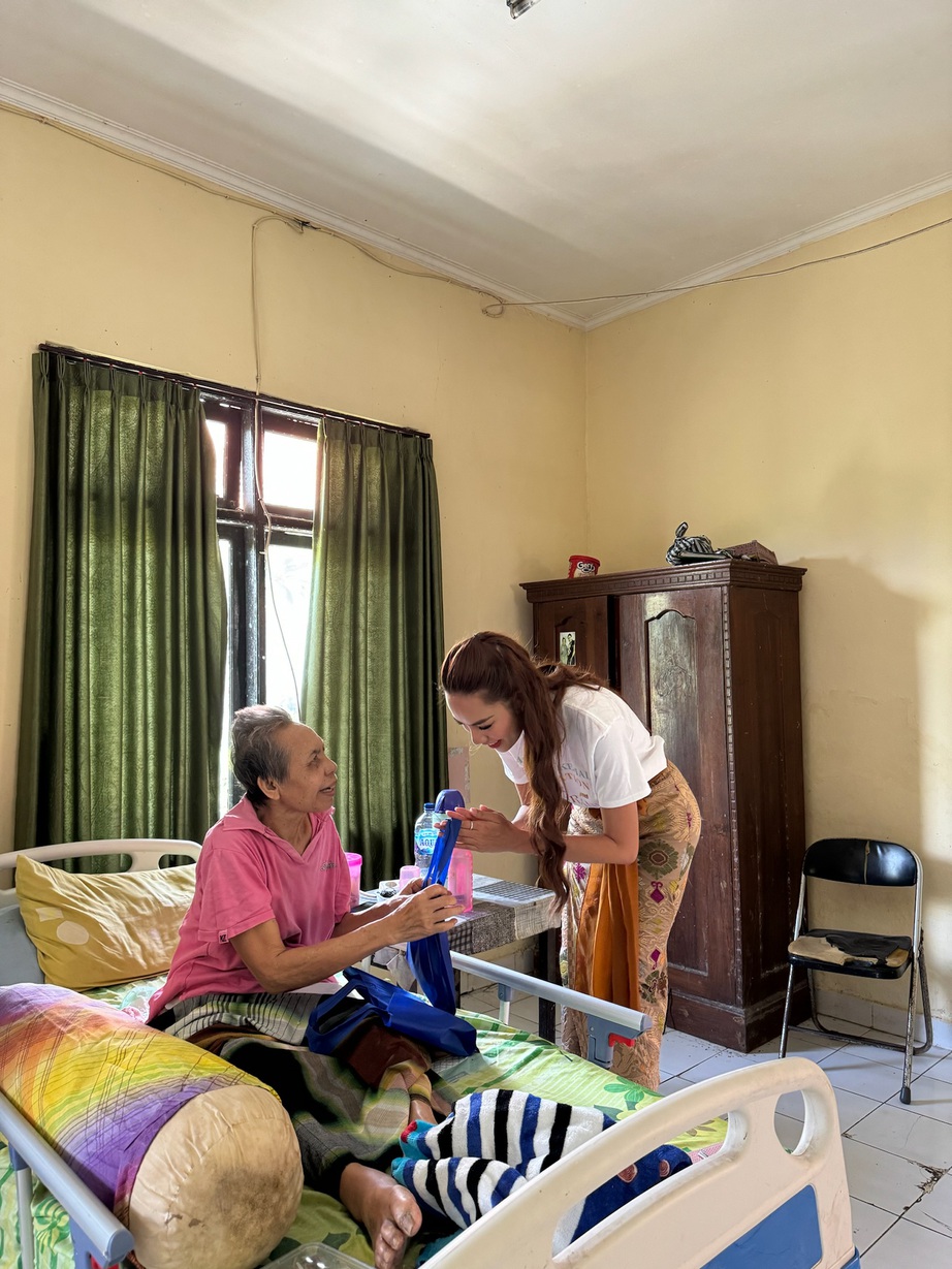 Sau khi hoạt động tại Th&aacute;i, Indonesia, n&agrave;ng hậu L&ecirc; Ho&agrave;ng Phương chuẩn bị đến Myanmar  - Ảnh 4.