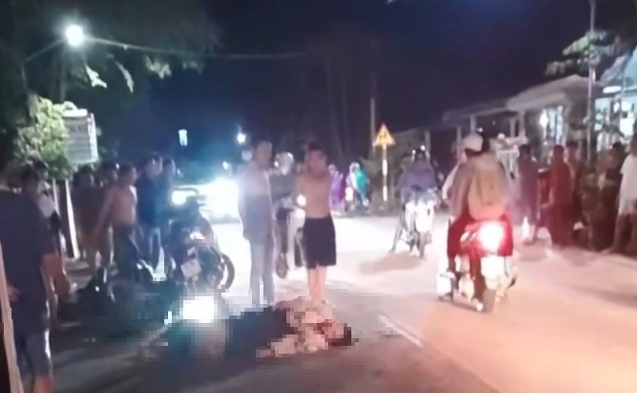 Vụ hai xe m&aacute;y đối đầu: Một trường hợp tử vong, một nguy kịch - Ảnh 1.