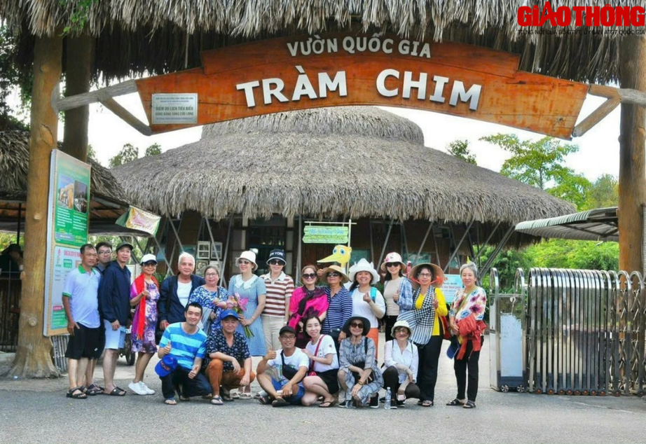 Lễ 2/9, về Đồng Tháp vui chơi nên chọn những điểm nào? - Ảnh 9. Lễ 2/9, về Đồng Tháp vui chơi nên chọn những điểm nào? - Ảnh 9.