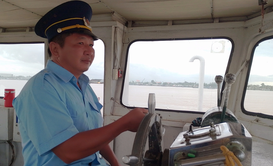 Ng&agrave;y đầu ti&ecirc;n hồi sinh bến ph&agrave; V&agrave;m Cống trăm năm tuổi - Ảnh 4.