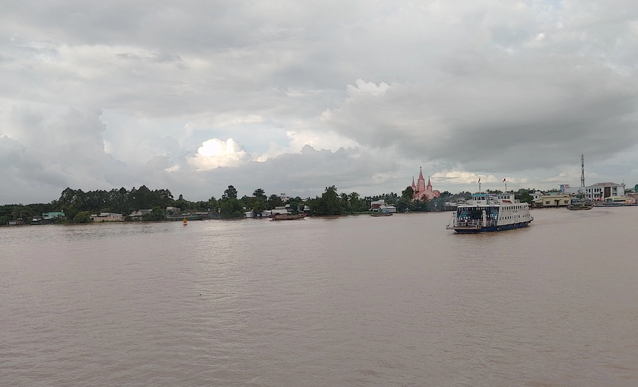 Ng&agrave;y đầu ti&ecirc;n hồi sinh bến ph&agrave; V&agrave;m Cống trăm năm tuổi - Ảnh 3.