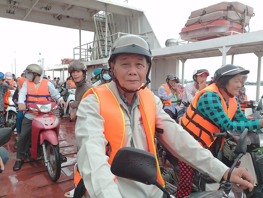 Ng&agrave;y đầu ti&ecirc;n hồi sinh bến ph&agrave; V&agrave;m Cống trăm năm tuổi - Ảnh 10.