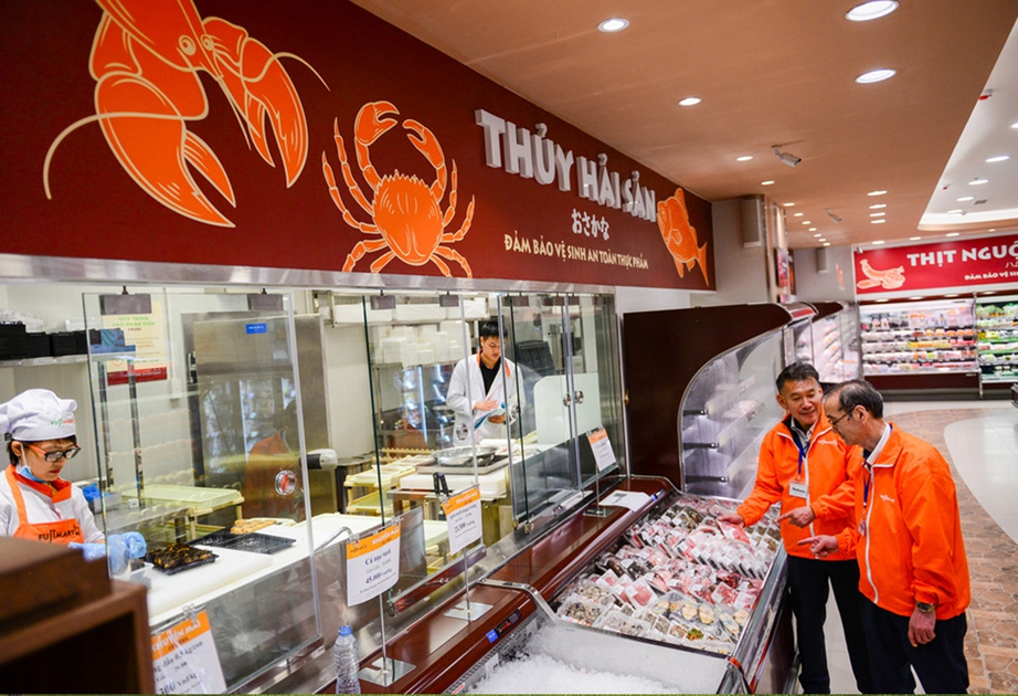 Si&ecirc;u thị đua nhau giảm gi&aacute; khủng dịp lễ 2/9 - Ảnh 1.