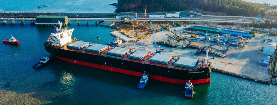 Cục H&agrave;ng hải ủng hộ n&acirc;ng cấp bến số 1 cảng Dung Quất  - Ảnh 1.