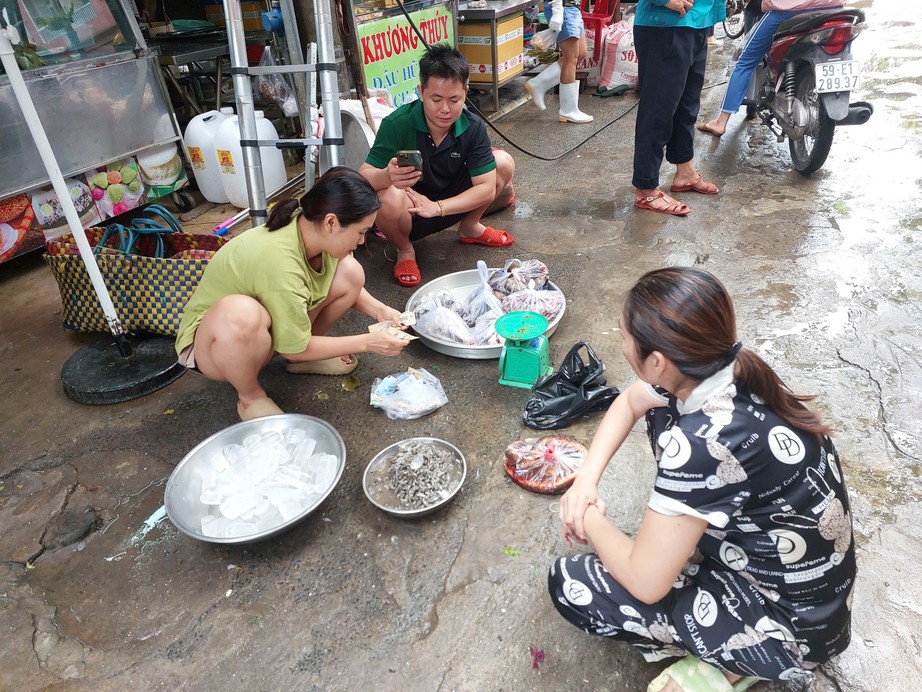 Ch&aacute;y nh&agrave; ở TP.HCM: Tiếng k&ecirc;u cứu của hai ch&aacute;u nhỏ lịm dần trong v&ocirc; vọng - Ảnh 3.