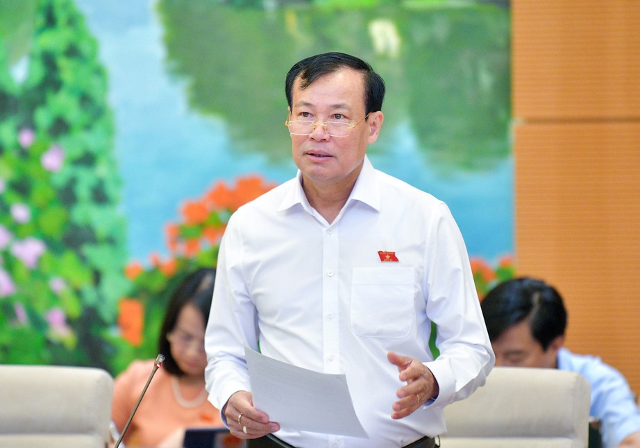 Ủy ban Thường vụ Quốc hội l&ecirc;n kế hoạch gi&aacute;m s&aacute;t bảo đảm TTATGT - Ảnh 1.