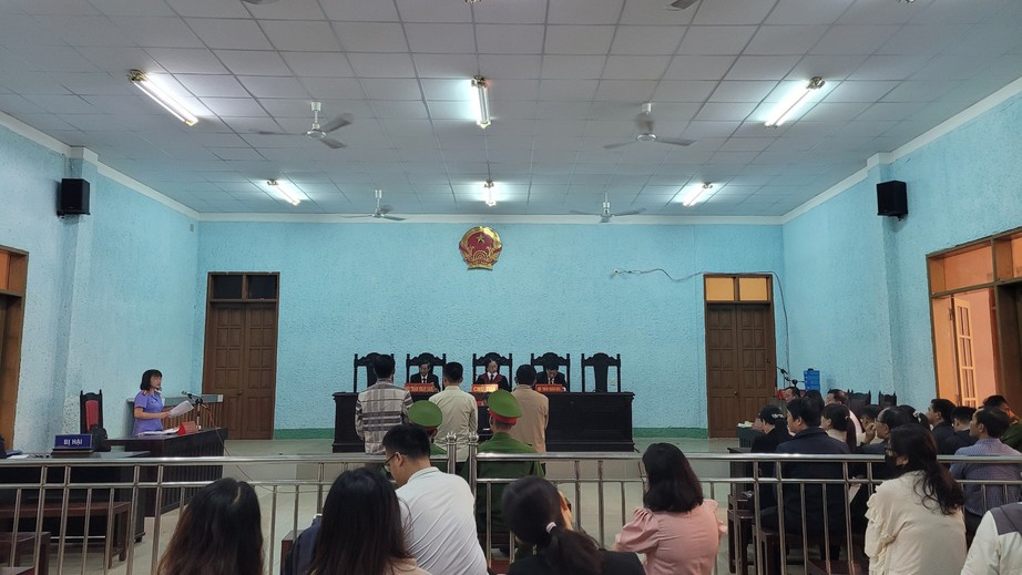 Cựu Gi&aacute;m đốc Sở Nội vụ Gia Lai bị t&ugrave; treo 30 th&aacute;ng - Ảnh 1.
