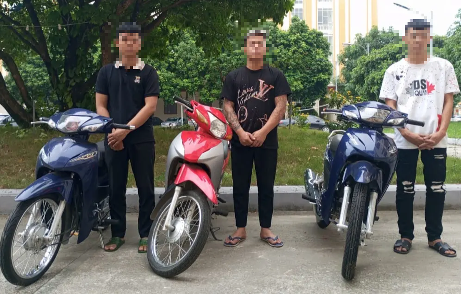 Khởi tố nh&oacute;m đối tượng đua xe tr&ecirc;n đường phố - Ảnh 1.