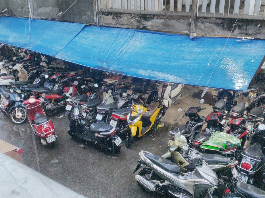 TP.HCM: Hỏa hoạn rình rập ở những chung cư mini, căn hộ dịch vụ, chung cư xuống cấp - Ảnh 10. TP.HCM: Hỏa hoạn rình rập ở những chung cư mini, căn hộ dịch vụ, chung cư xuống cấp - Ảnh 10.