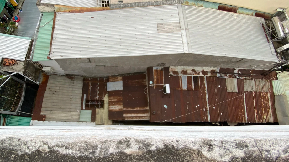 TP.HCM: Hỏa hoạn rình rập ở những chung cư mini, căn hộ dịch vụ, chung cư xuống cấp - Ảnh 5. TP.HCM: Hỏa hoạn rình rập ở những chung cư mini, căn hộ dịch vụ, chung cư xuống cấp - Ảnh 5.