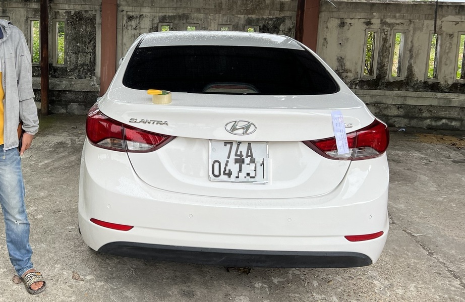 Phát hiện lái xe 8X điều khiển ô tô lưu thông trên QL1 dương tính ma túy - Ảnh 1. Phát hiện lái xe 8X điều khiển ô tô lưu thông trên QL1 dương tính ma túy - Ảnh 1.