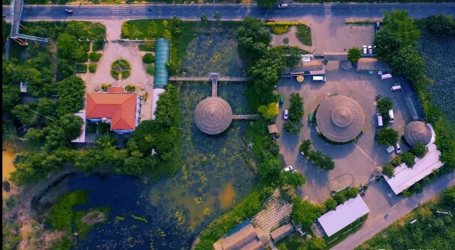 Đi chơi xuy&ecirc;n b&atilde;o, nhiều điểm du lịch ở An Giang v&agrave; Đồng Th&aacute;p chật k&iacute;n kh&aacute;ch tham quan - Ảnh 9.