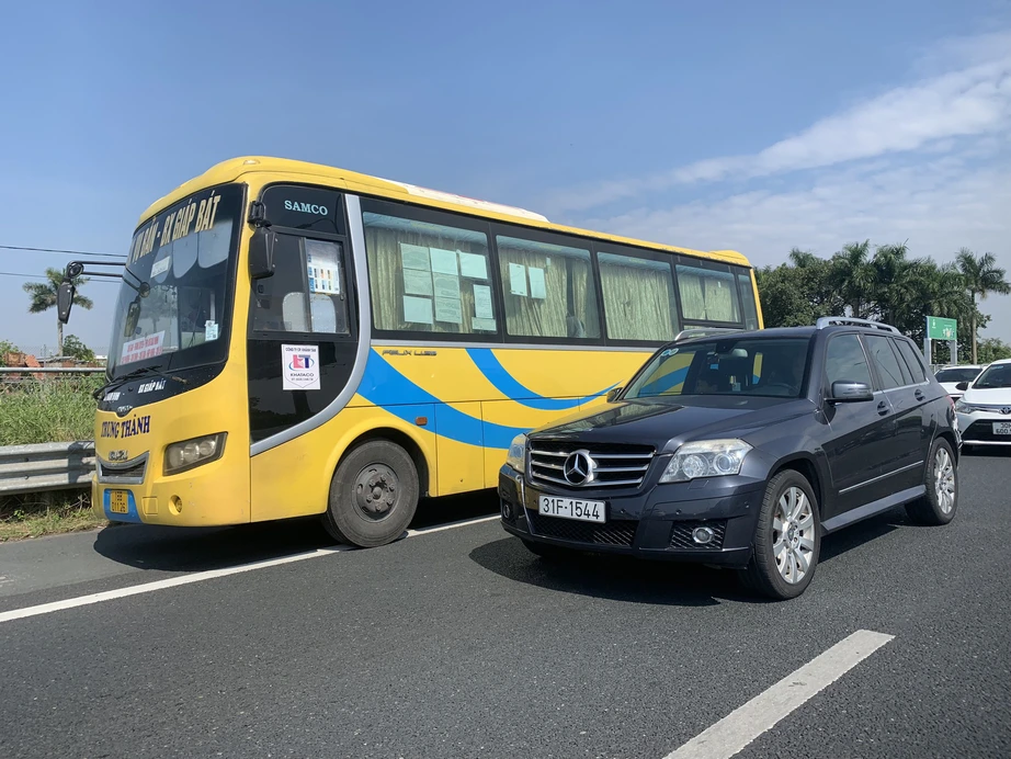 Kh&ocirc;ng nộp ph&ugrave; hiệu theo quyết định thu hồi, xe vận tải sẽ bị cảnh b&aacute;o đăng kiểm - Ảnh 3.