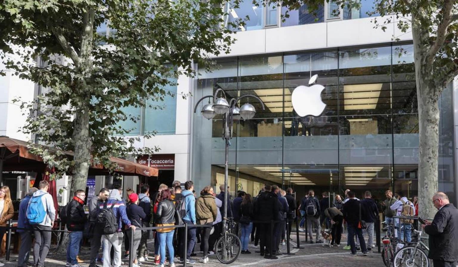 Mua iPhone 15 tại Ukraine c&oacute; được kh&ocirc;ng v&agrave; sẽ c&oacute; những hạn chế g&igrave;? - Ảnh 3.