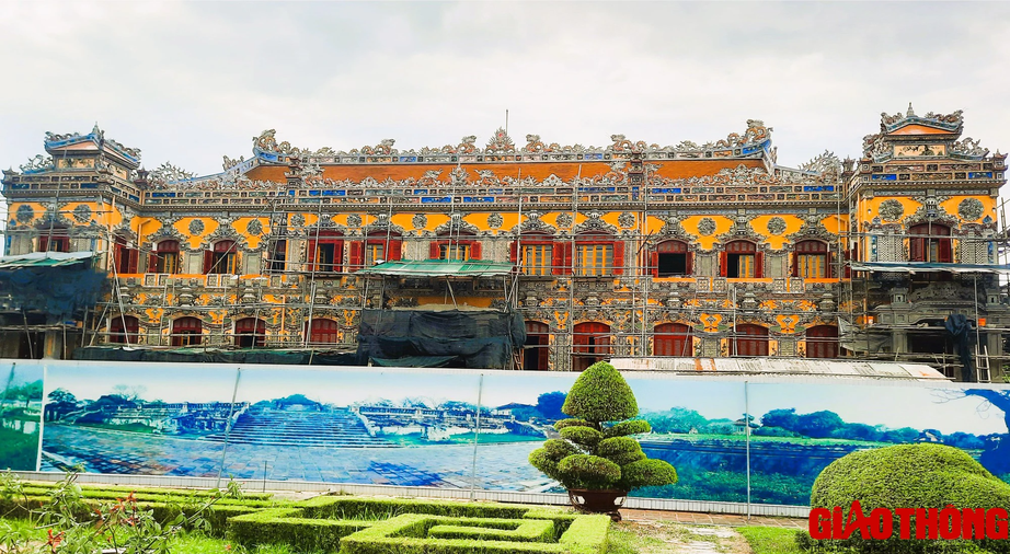 Chiêm ngưỡng ngôi điện chỉ còn nền móng sau 5 năm đầu tư phục hồi trong Đại Nội Huế - Ảnh 1. Chiêm ngưỡng ngôi điện chỉ còn nền móng sau 5 năm đầu tư phục hồi trong Đại Nội Huế - Ảnh 1.