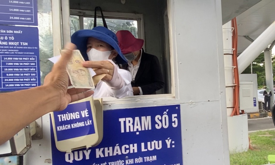 Hơn 700 chuyến bay cất hạ c&aacute;nh tại T&acirc;n Sơn Nhất trong ng&agrave;y cuối c&ugrave;ng nghỉ lễ Quốc kh&aacute;nh 2/9 - Ảnh 11.